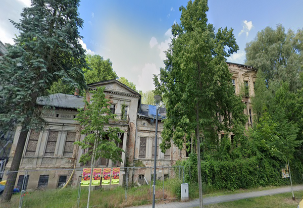 House without Dusty Rooms, abandoned place in Germany
