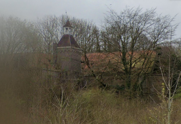 Le Petit Arbre, lieu abandonné en Pays-Bas