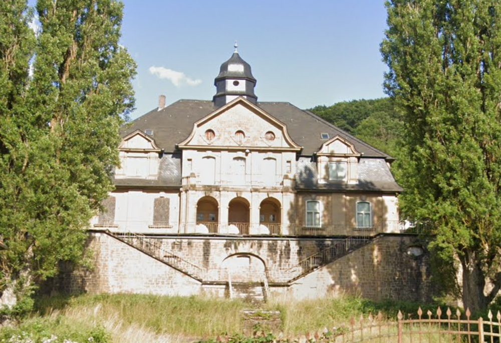 Dark House of Dusty Light, abandoned place in Germany