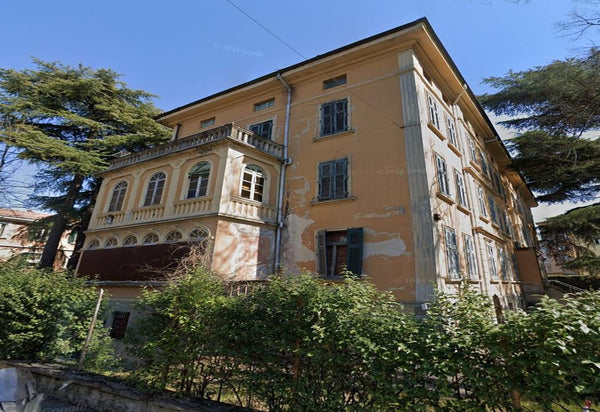 Secret Chest, abandoned place in Italy